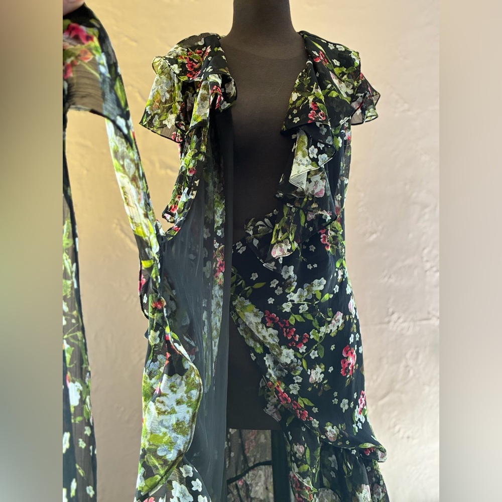 Vintage Floral Ruffle Midi Dress - Black Floral - Picture 7 of 15